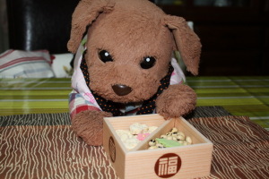 豆まきするんだ